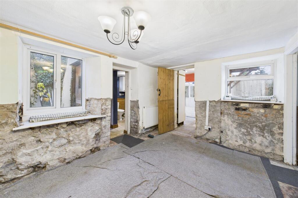 2 Rivermead Cottages, Keynsham Road, Keynsham, Bri