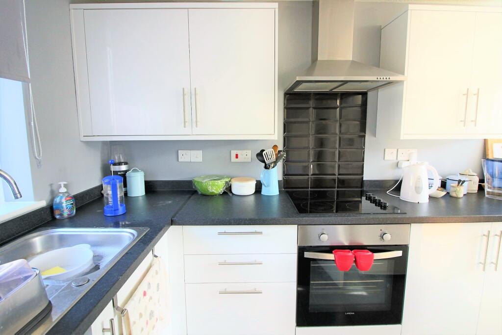 5 Sobers Square kitc