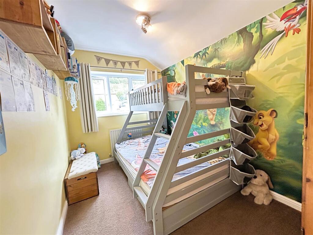 bed2.JPG
