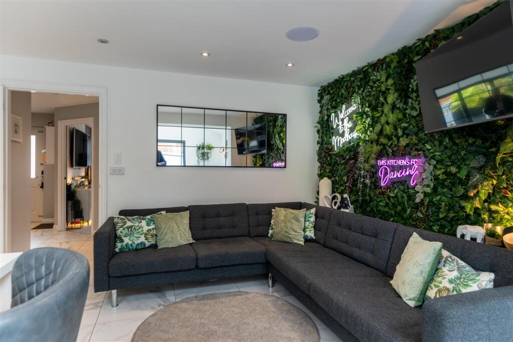 56 Muskett Drive-012.jpg