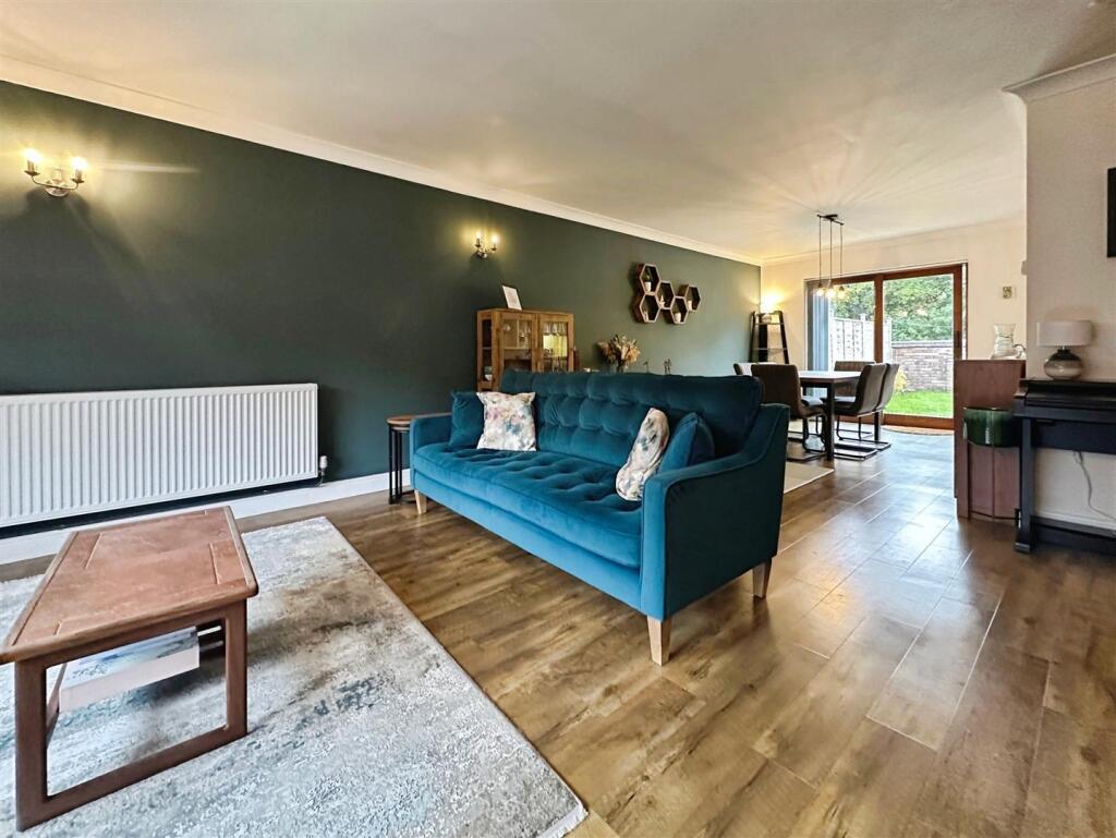 1c6cc5a4--440A-B95A-7D05B783F67A-96500-00001F294A8