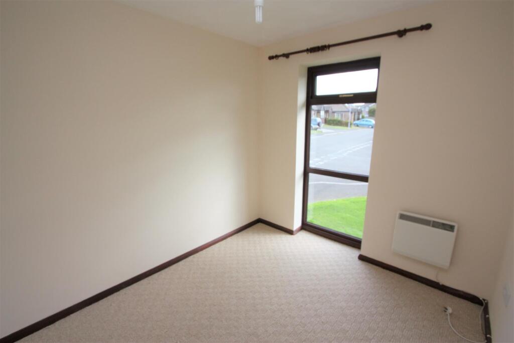 29 Willow Close Bed 2