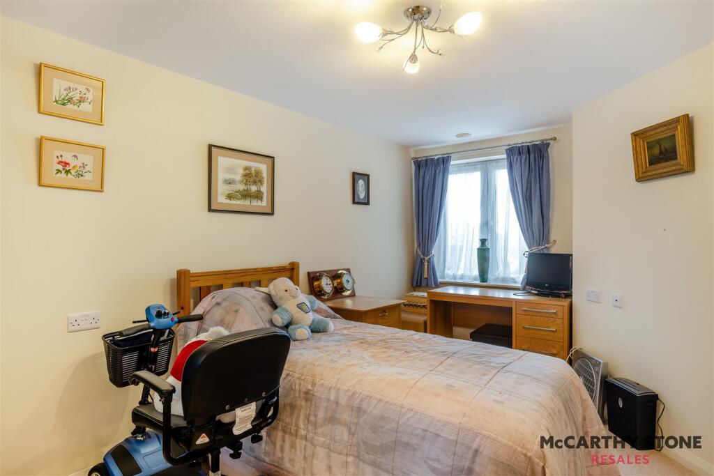 8625866-interior09.jpg