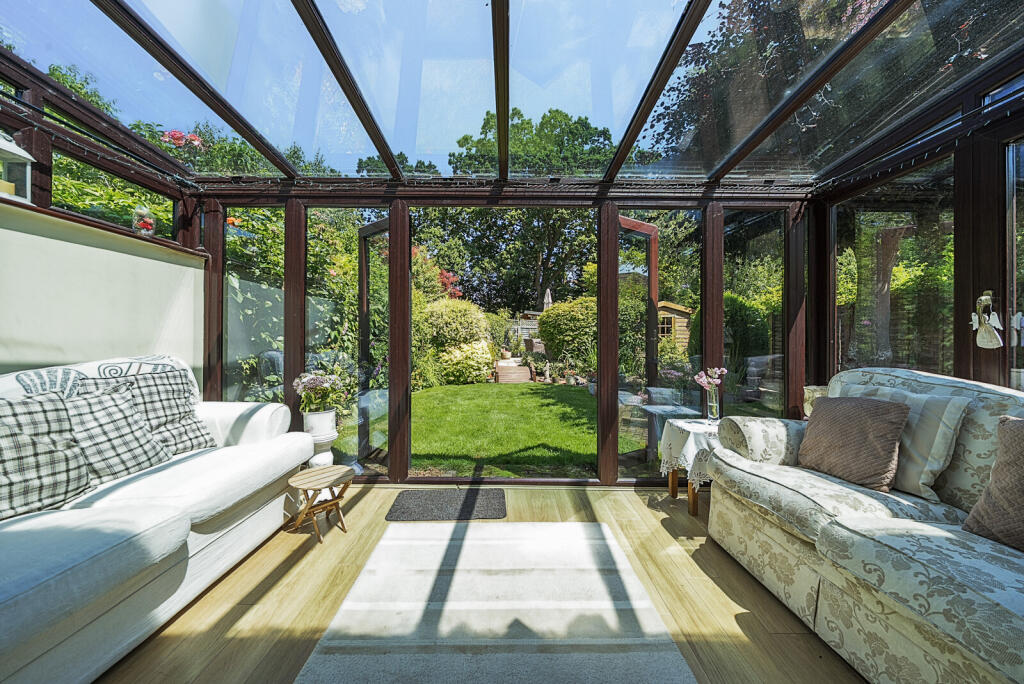 1311540-27-6852a8...