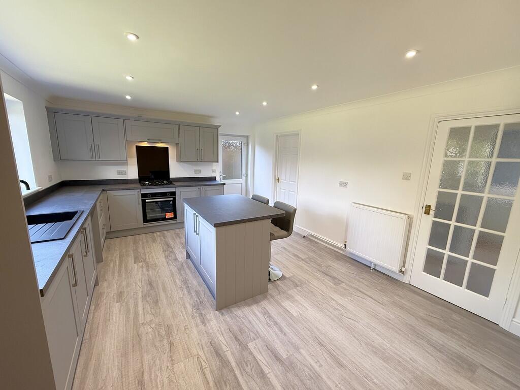 KITCHEN 3