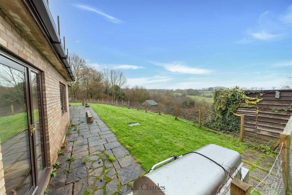 21 Greenacres-23.JPG