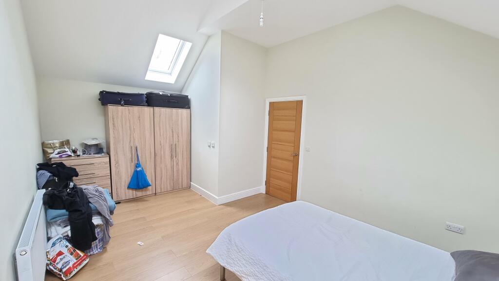 Bedroom (1)
