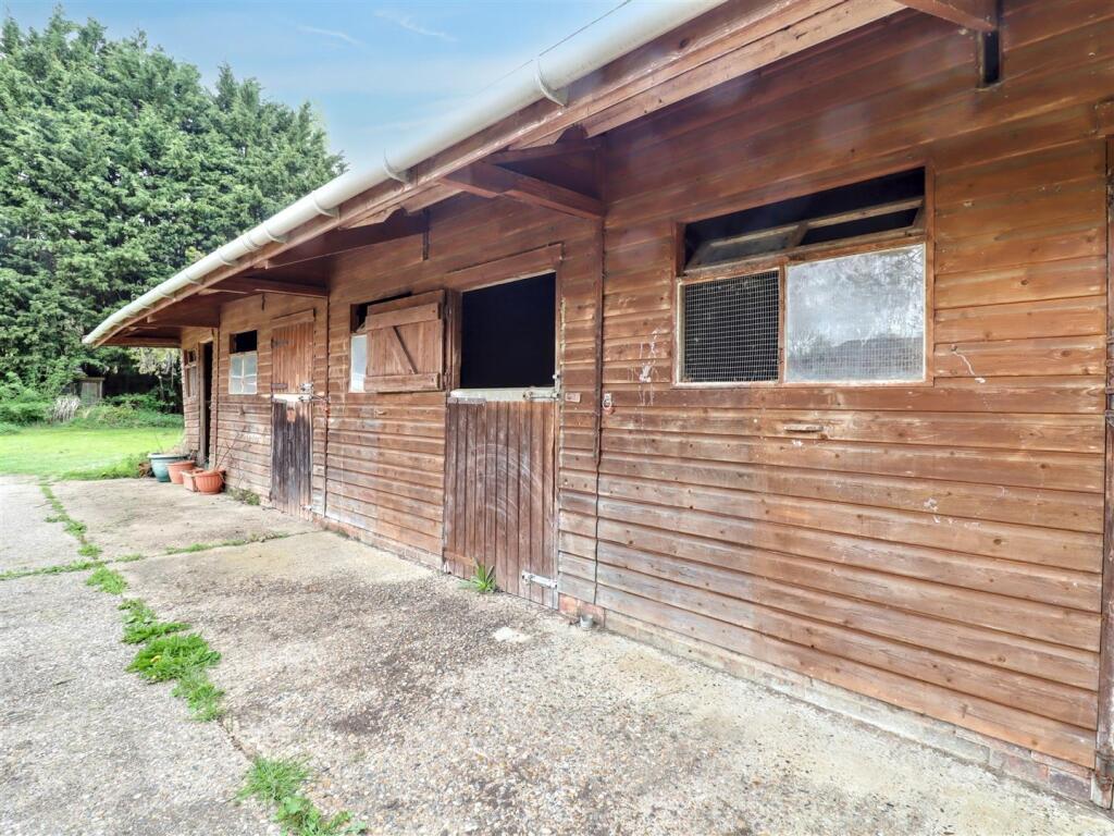 shed