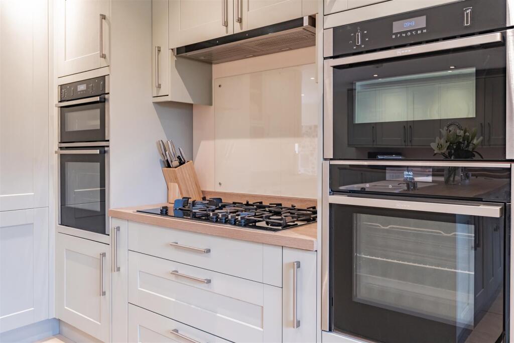 43 Redhill Wood-HR16.jpg