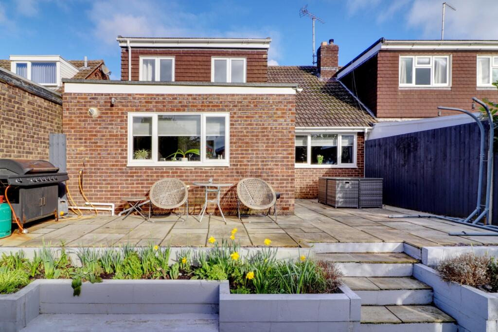 21. Garden 1