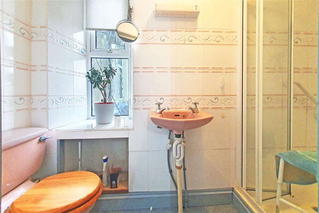 Cuddfan-Ensuite