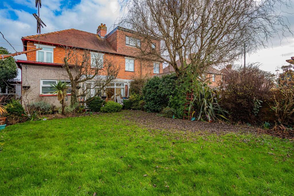 Southcourt Road 19 (3 of 19).jpg