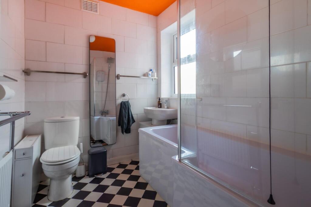 bathroom new.jpg