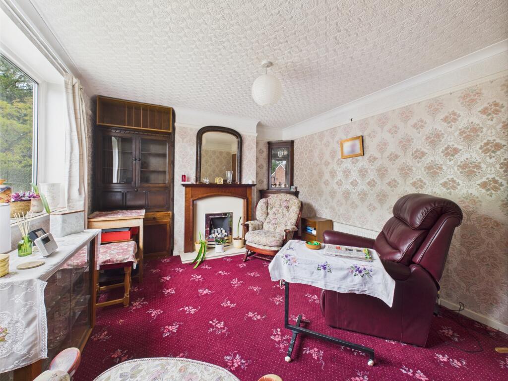 CAM05192G0-PR0114-STILL010