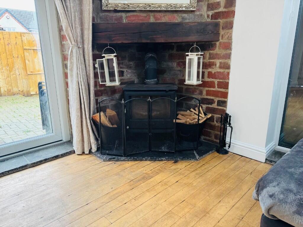 LOG BURNER
