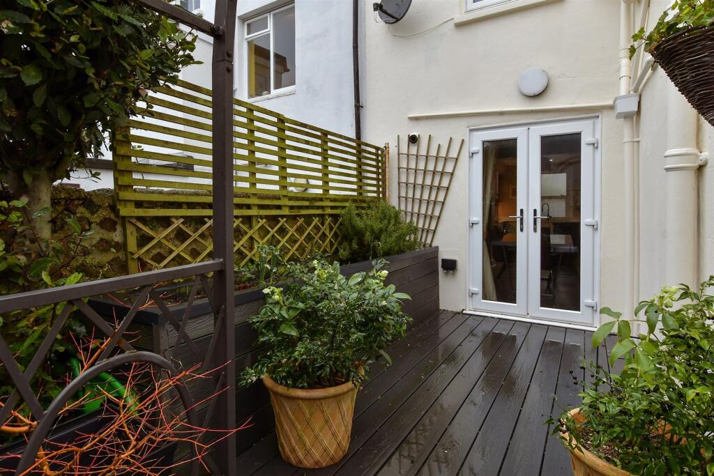 Patio / Decking