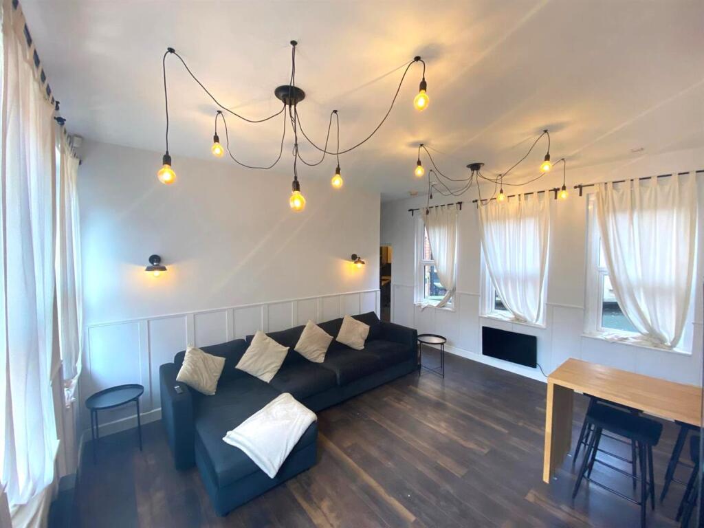 PHOTO-2025-03-13-13-08-45 (4).jpg