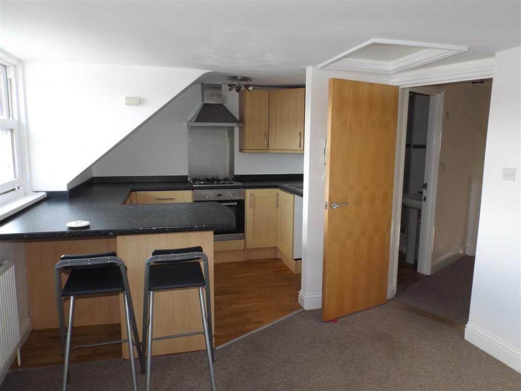 Living Room/Kitchen