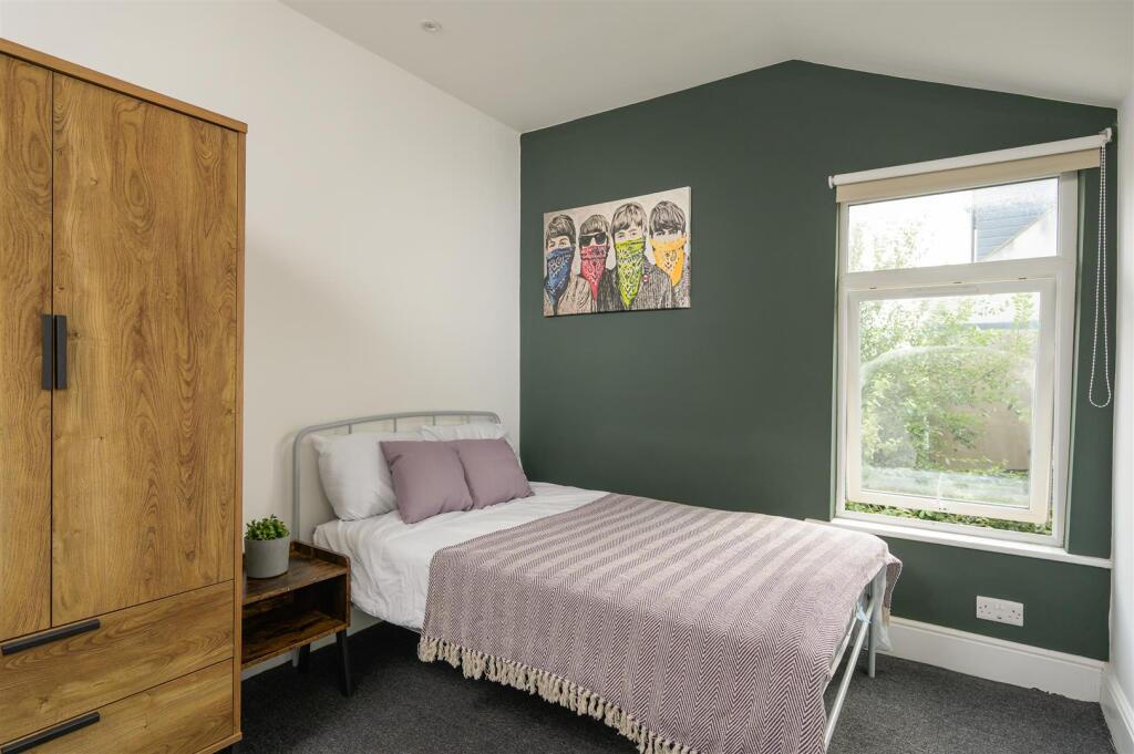 147 Avonvale Road-21.jpg