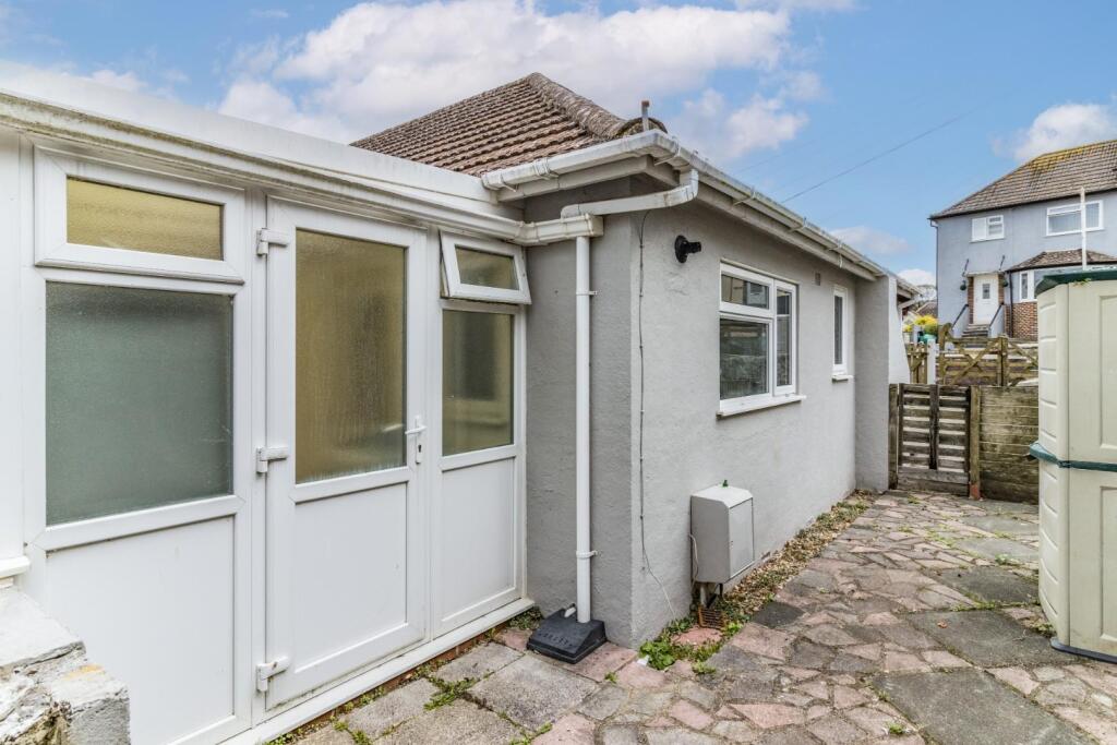 21 Orchard Grove (19).jpg