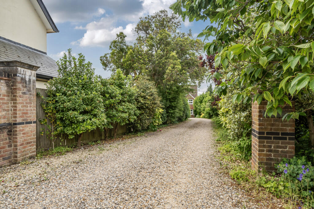 1299942-36-6839fd...