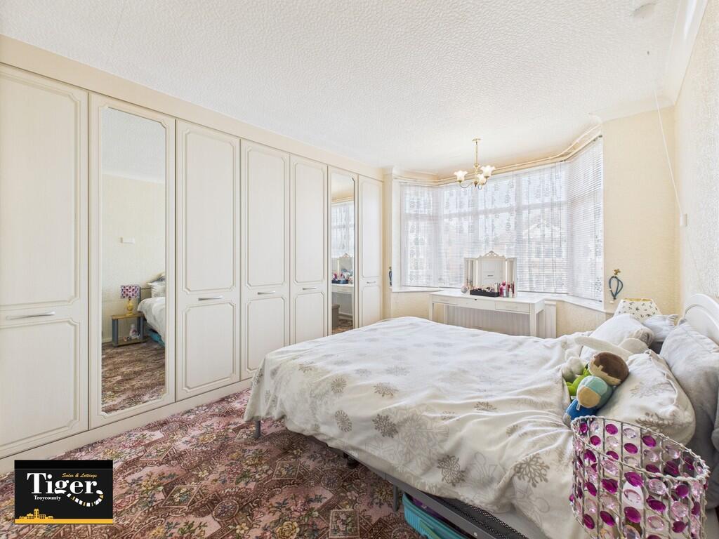 CAM03440G0-PR0384...