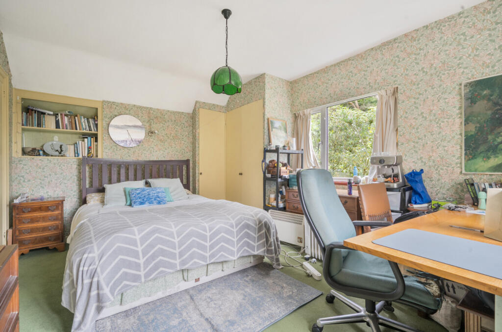 1376562-32-69137d...