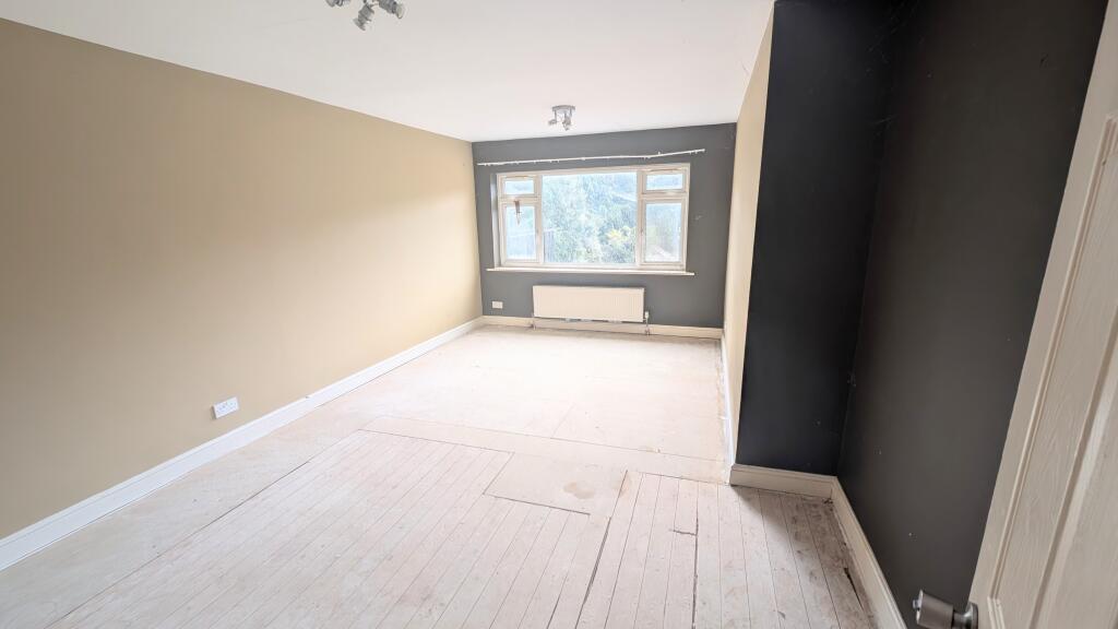 Forest Edge House, Jacobs Walk, Totton, SO40 9JU