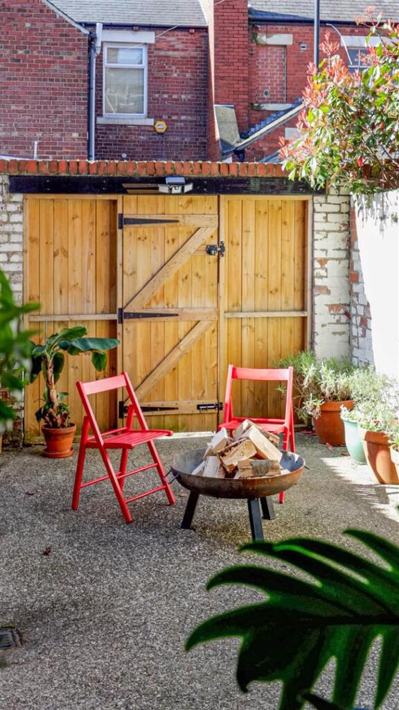 Kingsley Place exterior.jpg