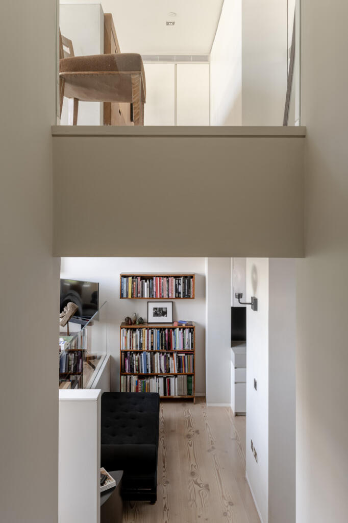 293724 - A0OP60000082CSNMAI_N32-EDIT.jpg