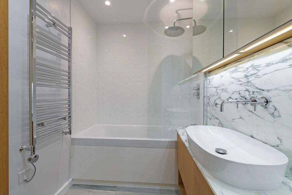 1-26 Palace Ct Ba...