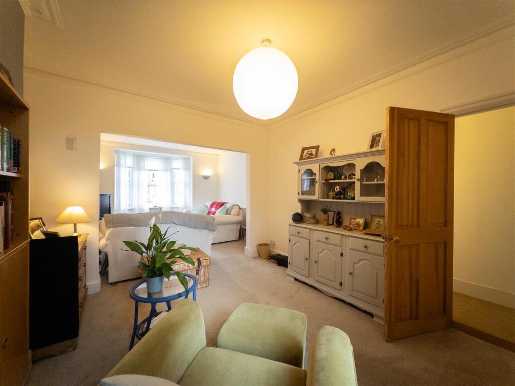 Sitting Room: