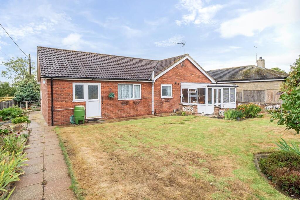 REAR OF THE PROPERTY.jpg