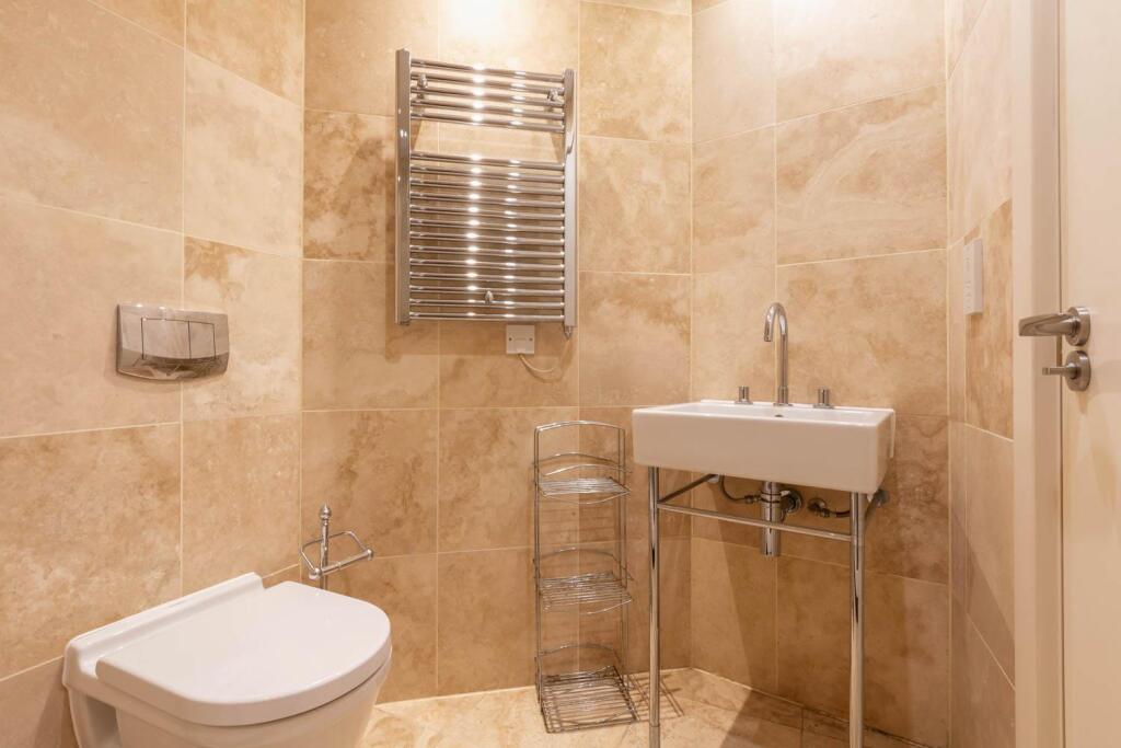 Bathroom 2