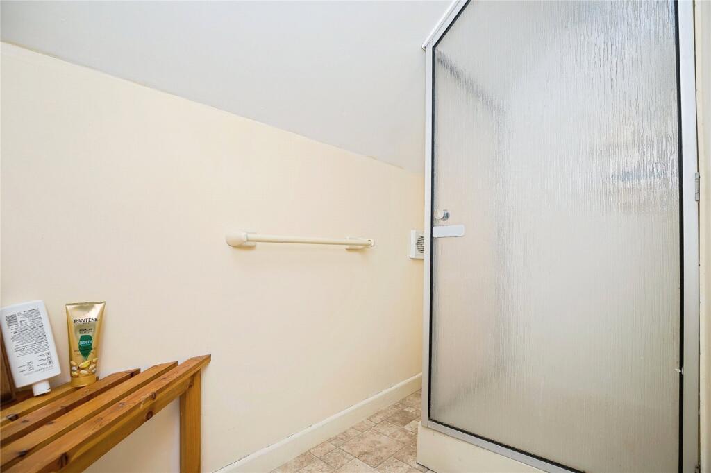 Upstairs Shower