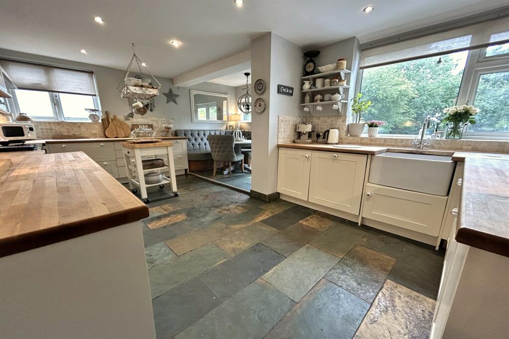Breakfast Kitchen