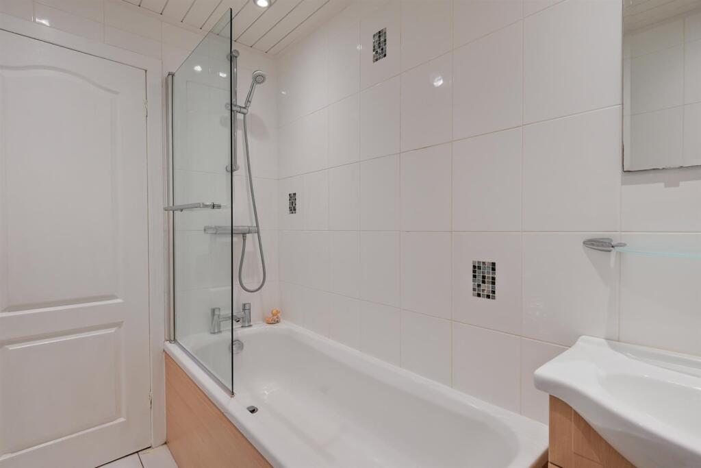 021-13 Fyneart Street, Wishaw ML2 8PL.jpg