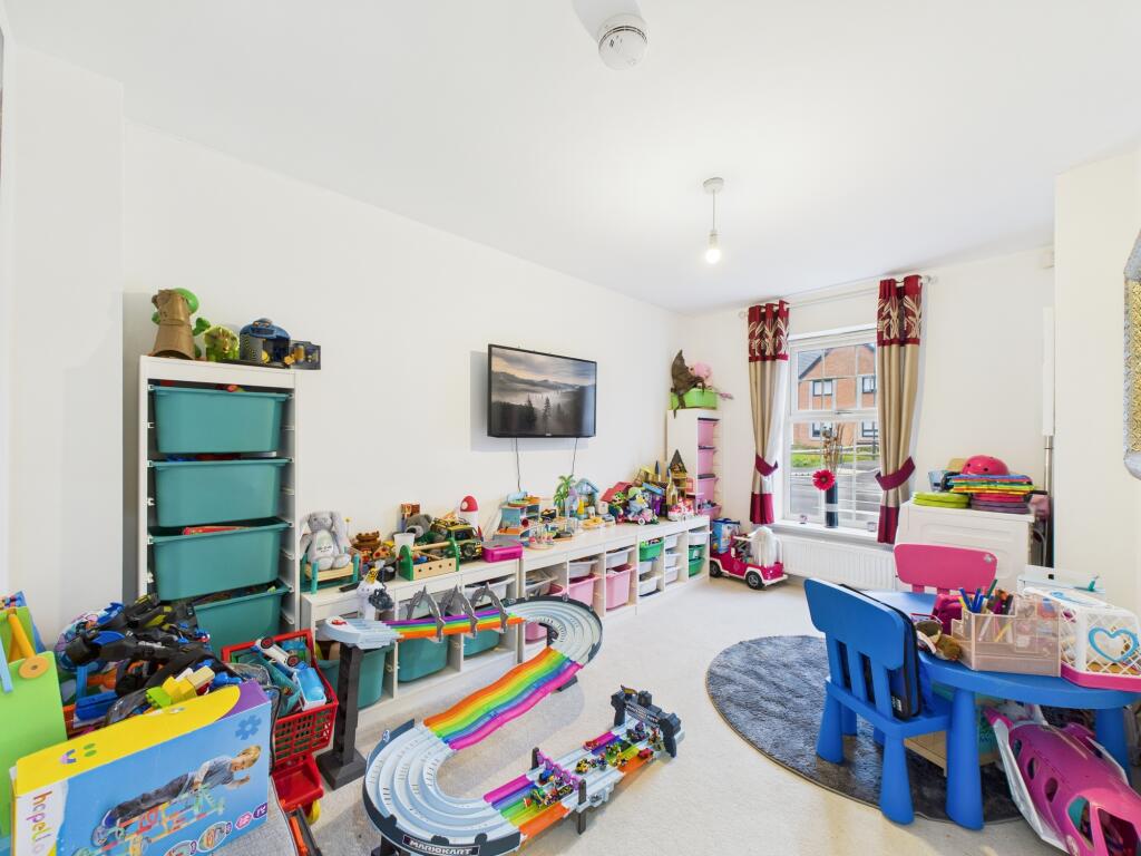 Play Room/Reception Room