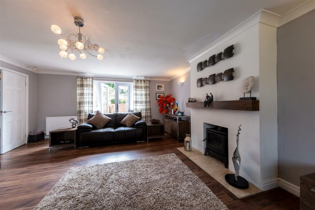 3 Spring Mews-011.jpg