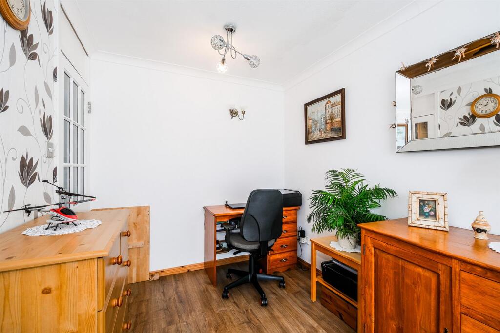 13 Samson Road-11_web.jpg