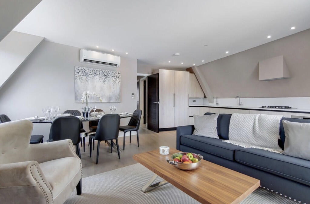 Screenshot 2025-1...