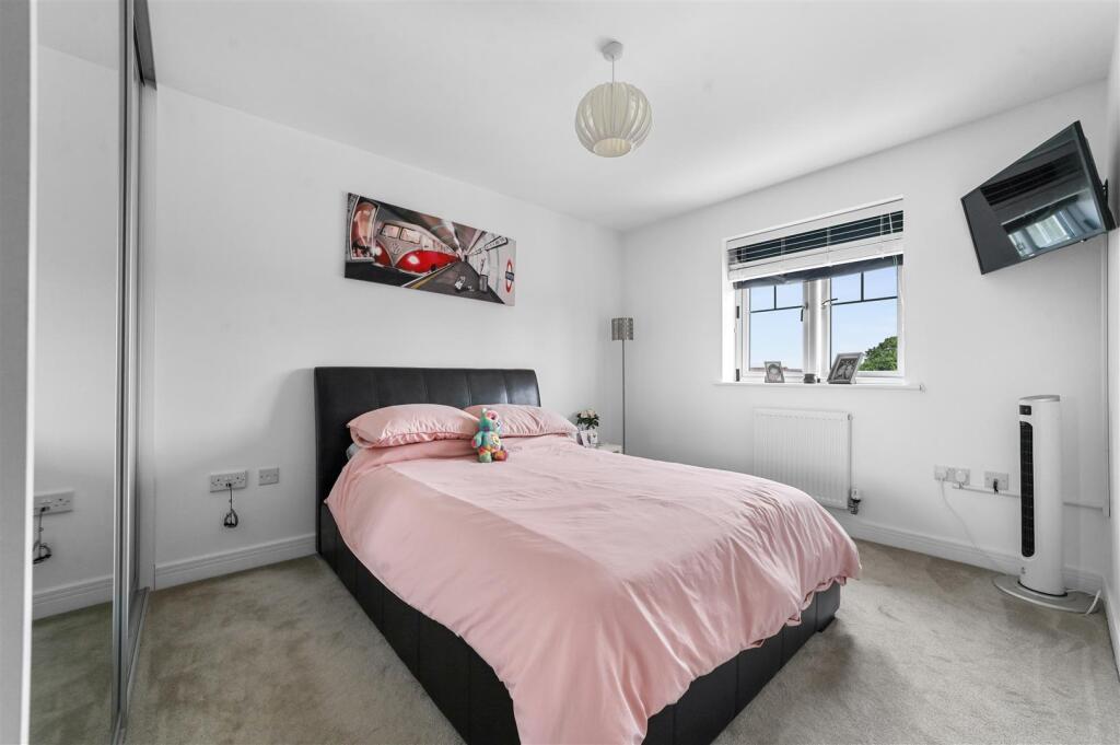 BEDROOM TWO