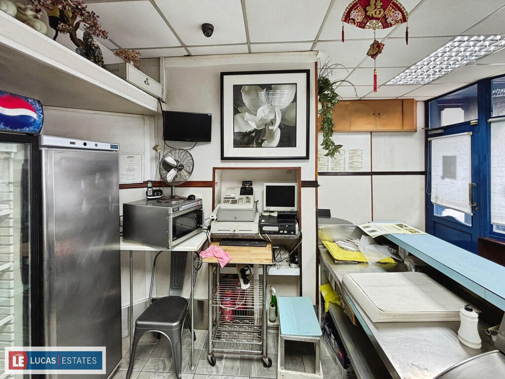 a7c5a298-image_pi...