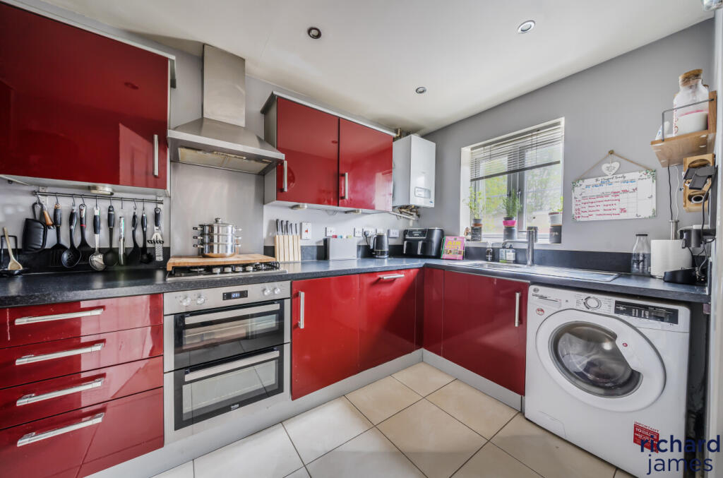 3c03fff8acf3487fbb388625aedbab15