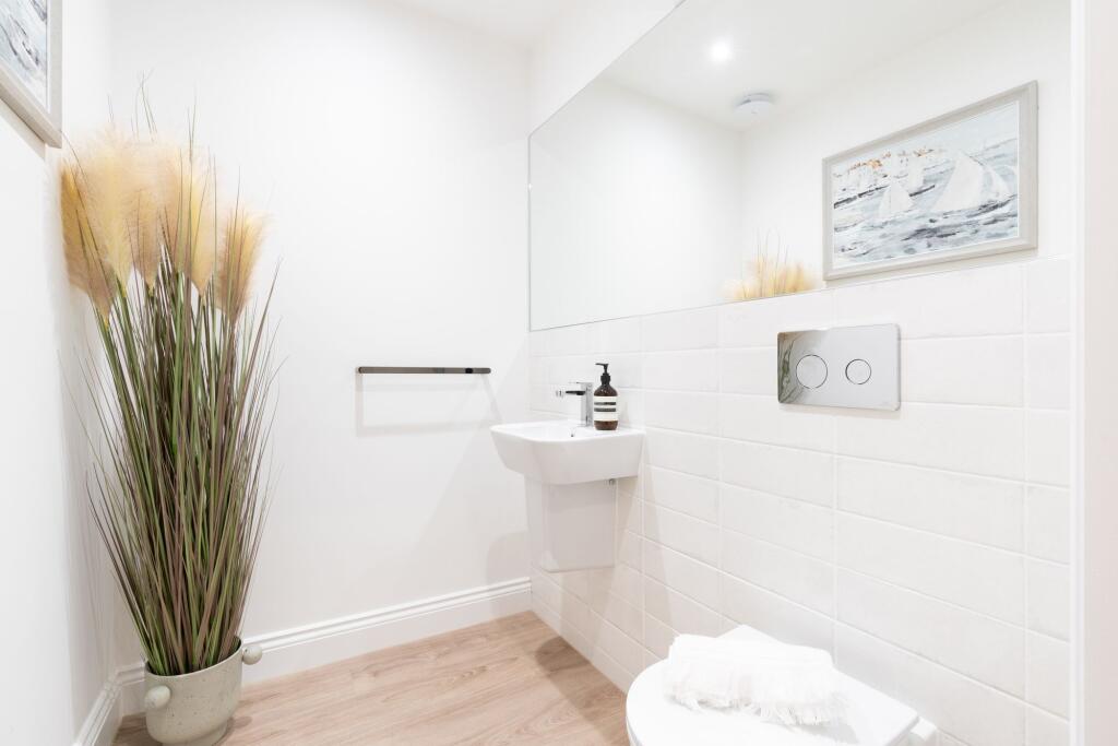 The Swinburne | WC