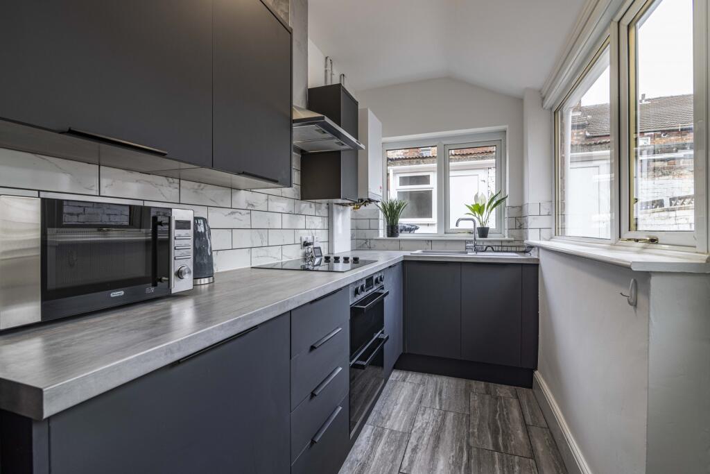 13FlorenceStreet-12-scaled-1.jpg