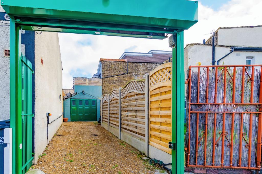 Gated Driveway