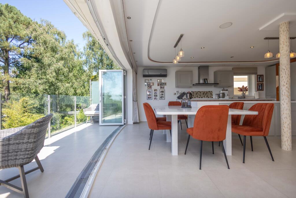 Bifolds open