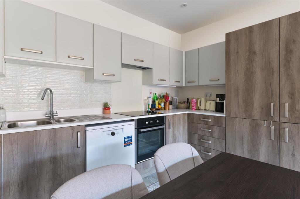 Flat 22, Croome House, 20 Engineers Way, Mill Hill