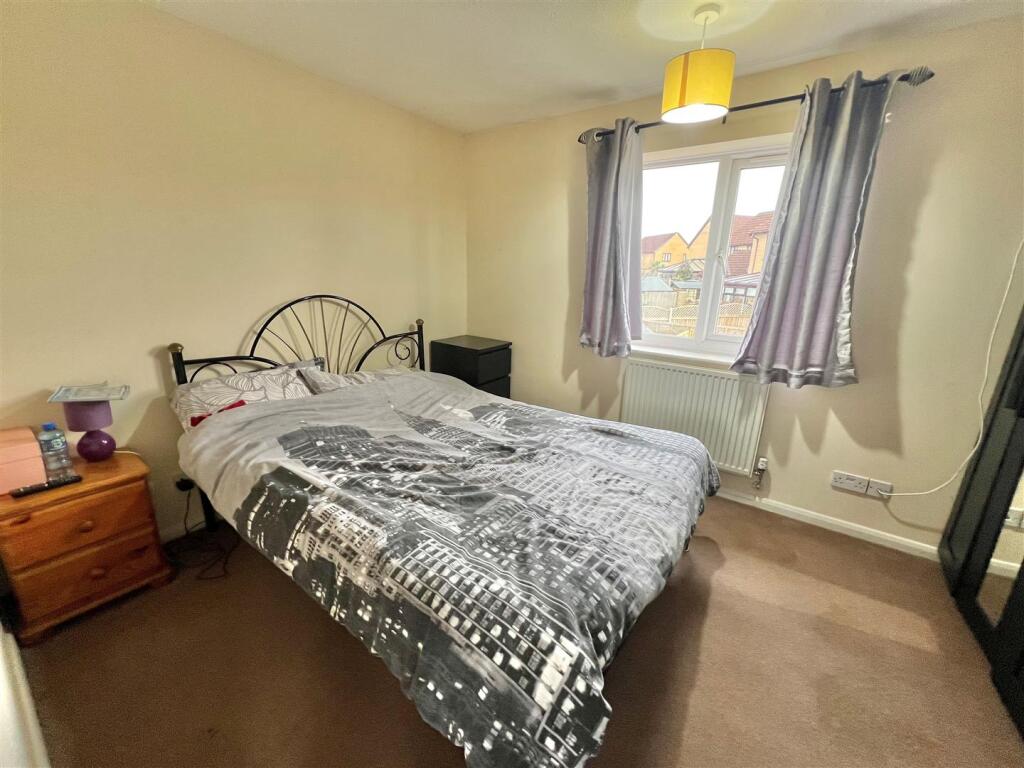 bedroom.jpg